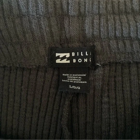 Billabong Black Cropped Pants - Picture 7 of 8